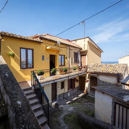 Borgo Amei Nel Centro Storico Di Con Vista Mare 아파트 *