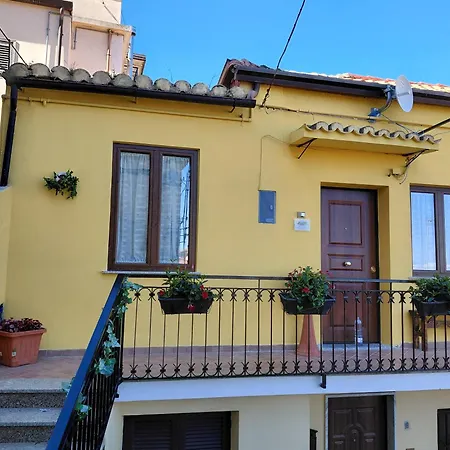 Appartamento Borgo Amei Nel Centro Storico Di Con Vista Mare